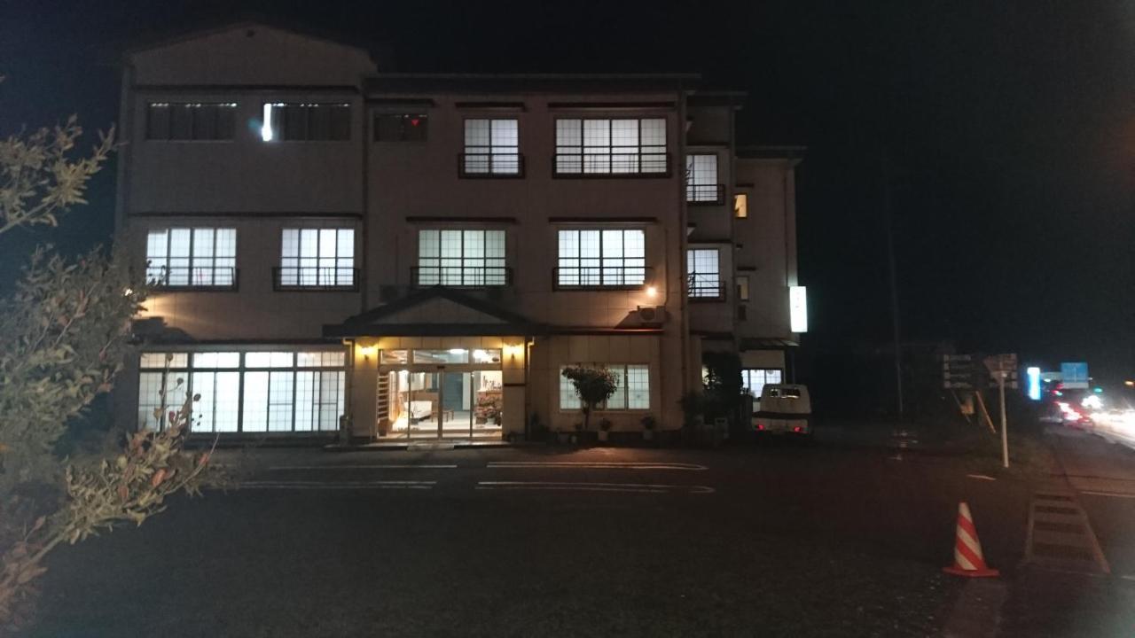Resort Inn Fujihashi Fujikawaguchiko Exterior photo